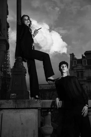 Black and white fashion shoot on a Paris balustrade